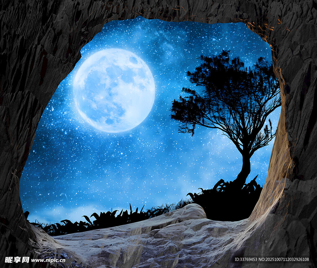 月夜洞穴旁的孤樹美景