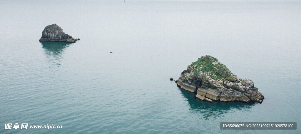 海上雙島美景