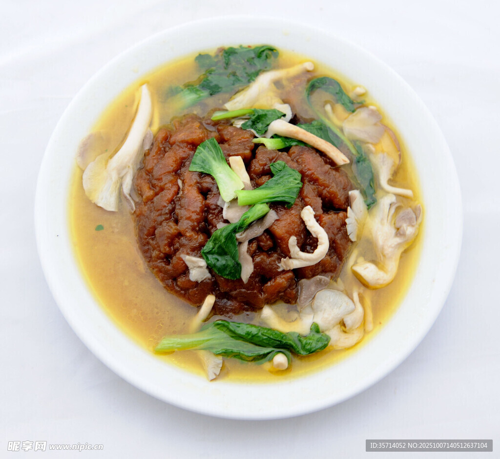 美味肉丸湯鮮香誘人