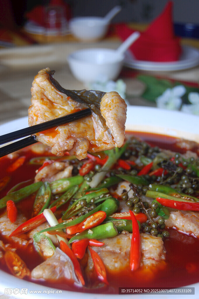 麻辣鮮香的特色水煮肉片