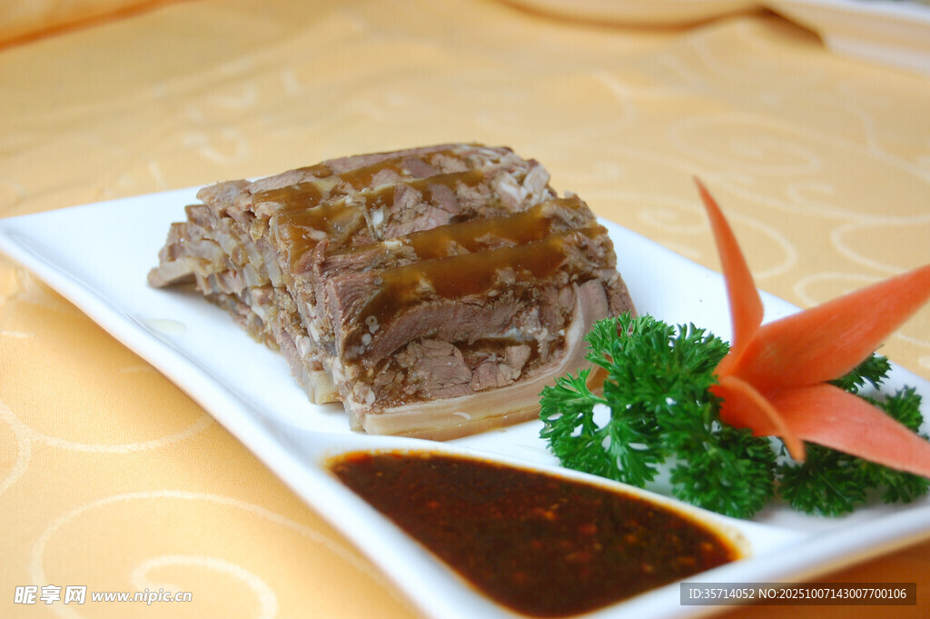 美味醬牛肉擺盤精致
