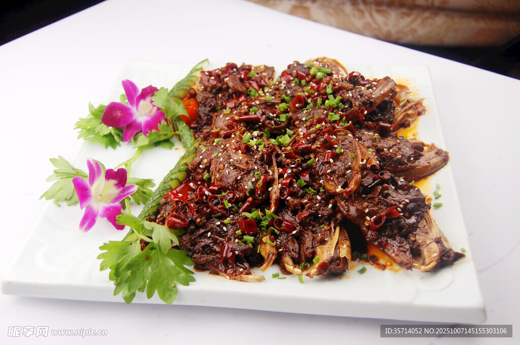 香辣美味孜然炒羊肉