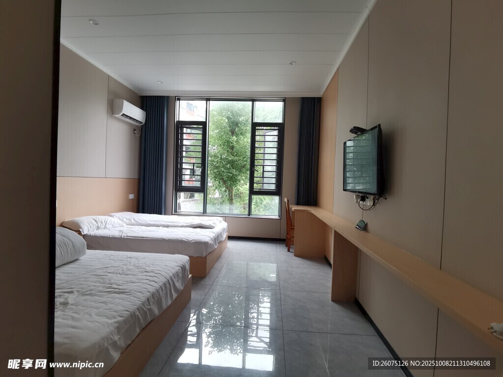 簡約雙床客房室內(nèi)景致