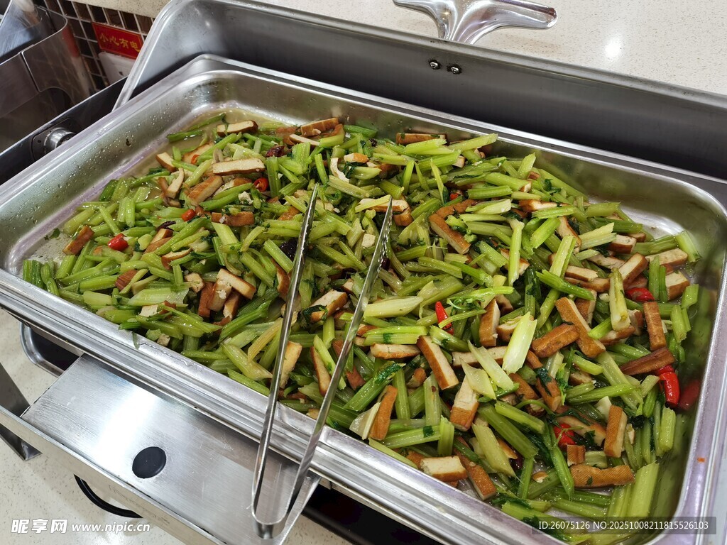 美味芹菜炒豆干