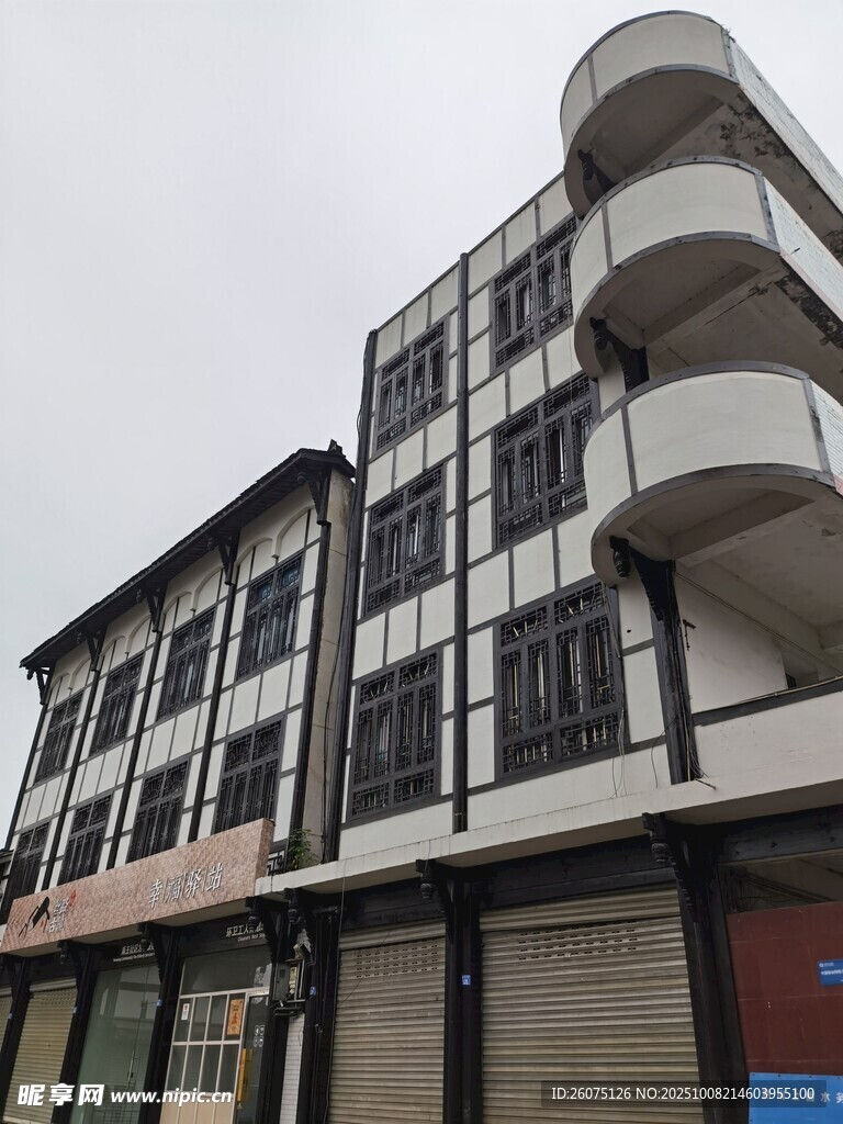 多層商鋪建筑外觀