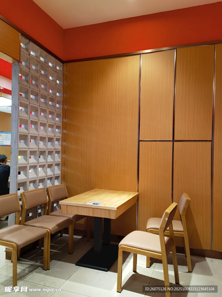 簡約風(fēng)餐廳用餐區(qū)