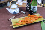 日式串燒與茶具酒瓶組合