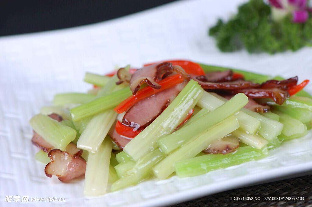 臘肉炒萵筍