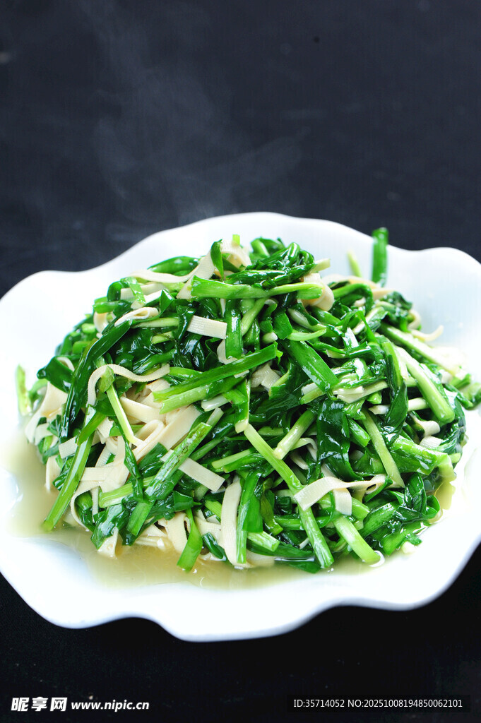 清炒韭菜