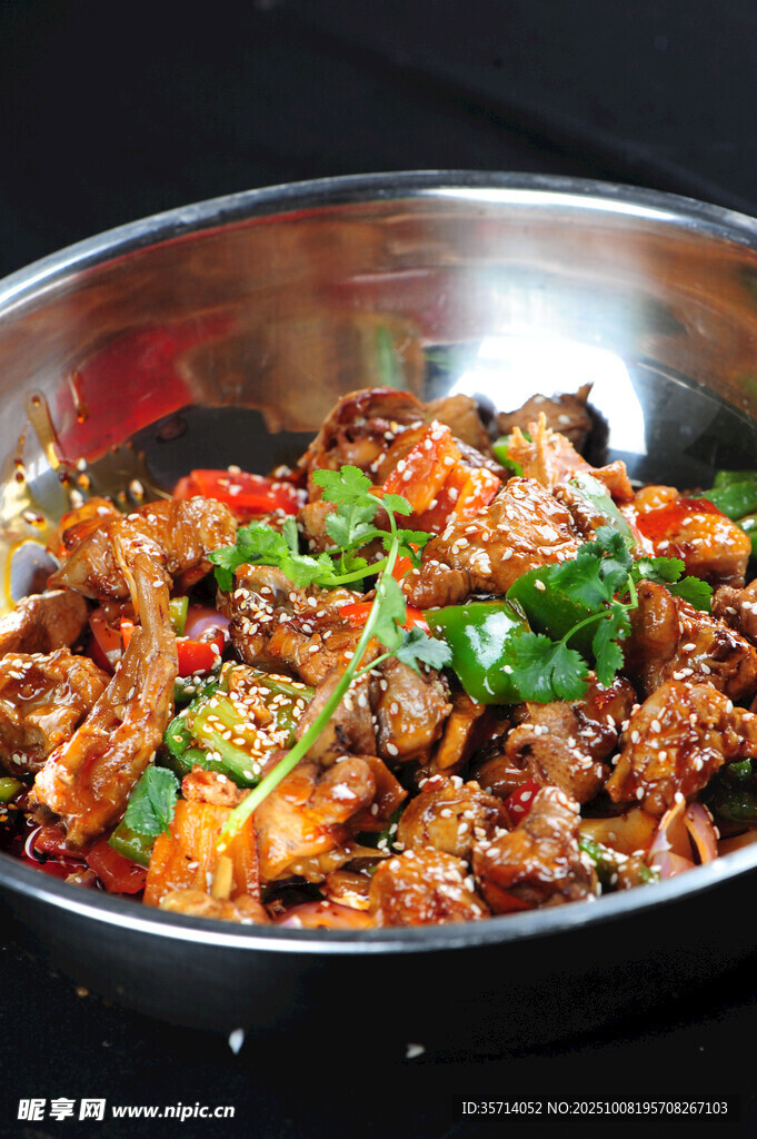 香辣美味干鍋牛肉
