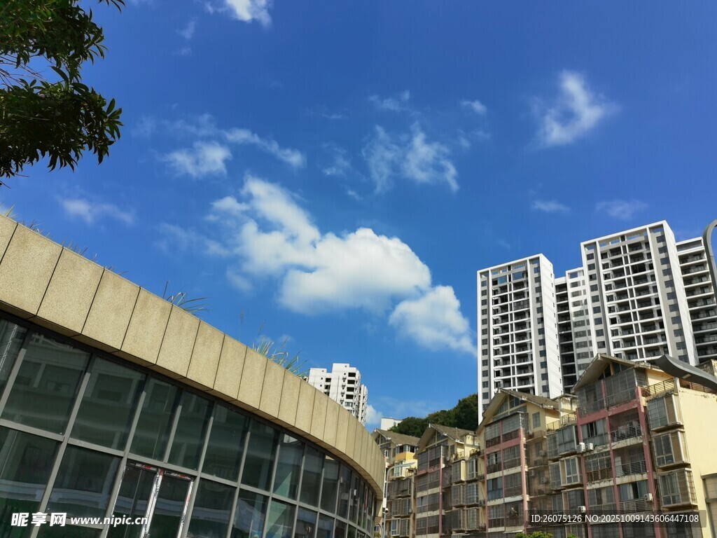 城市高樓與現(xiàn)代建筑景觀