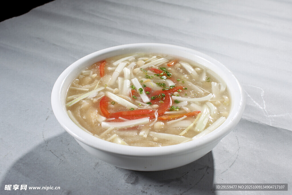 美味蔬菜湯面