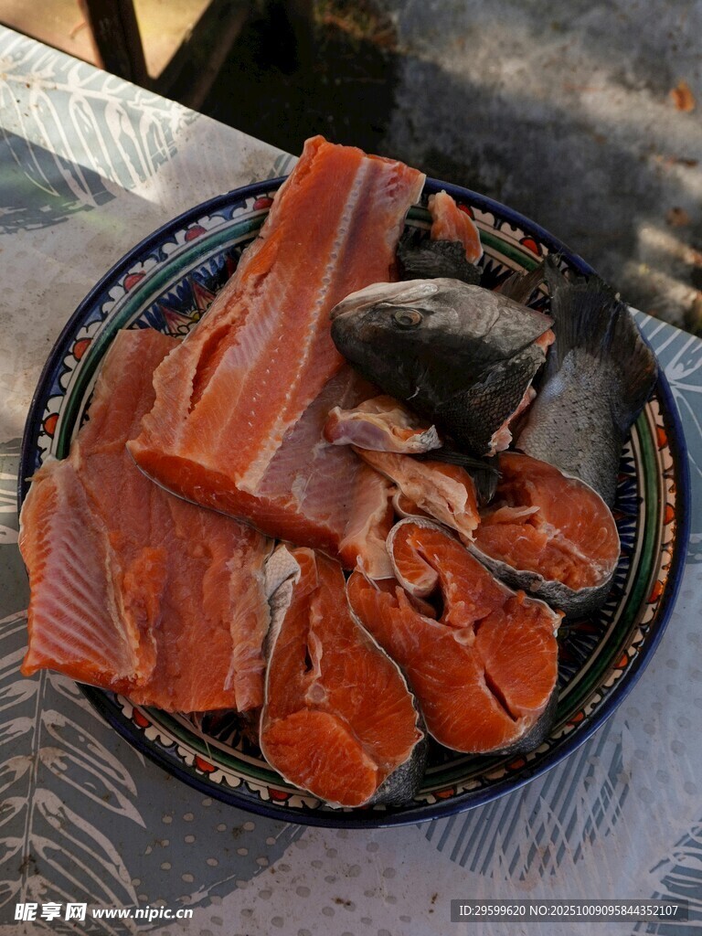美味三文魚(yú)拼盤(pán)