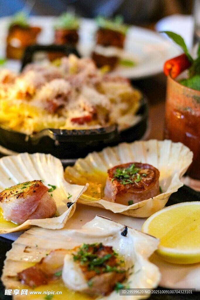 美味海鮮拼盤美食盛宴