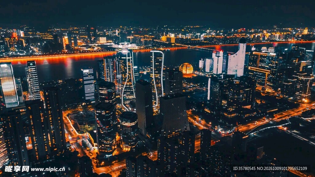 璀璨都市夜景俯瞰
