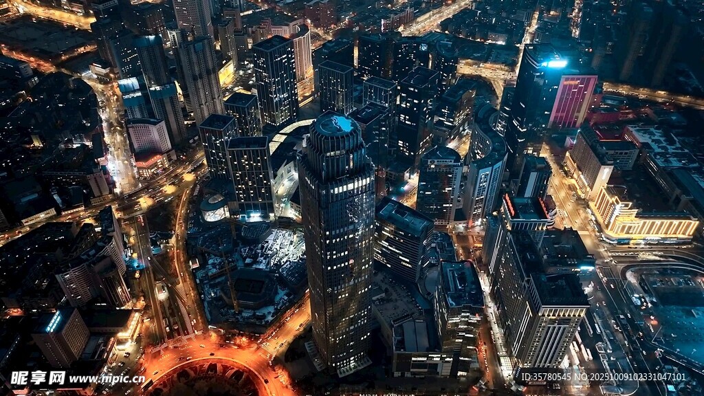璀璨夜景下的繁華都市