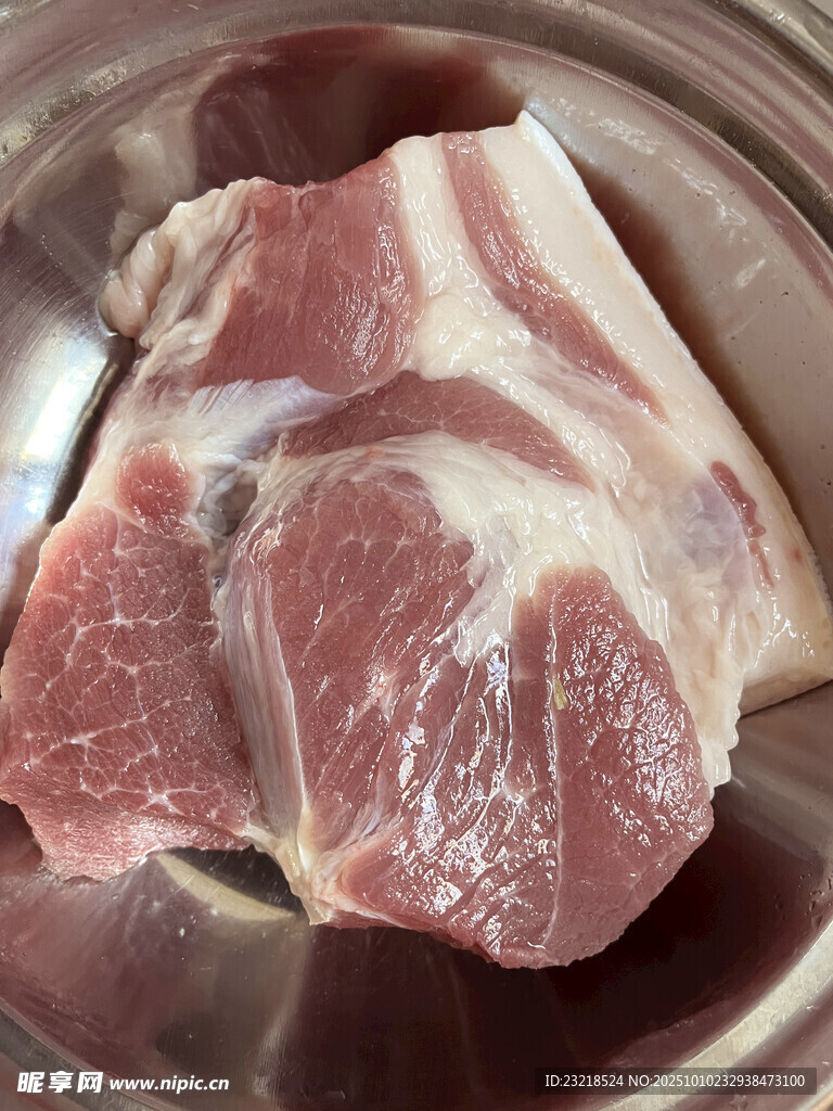 后腿肉