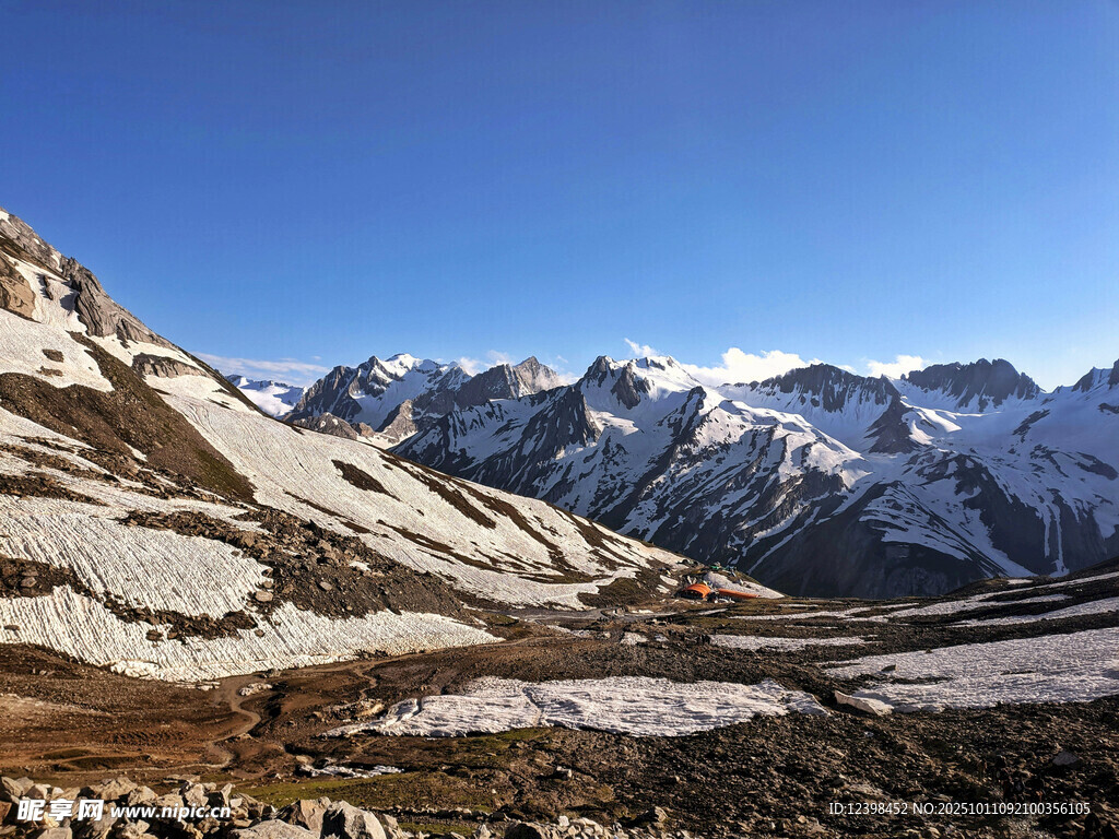 壯麗雪山自然風(fēng)光