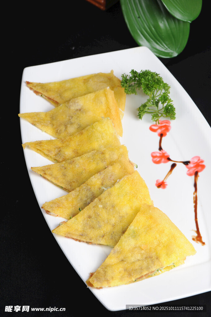 美味蛋餃擺盤精致