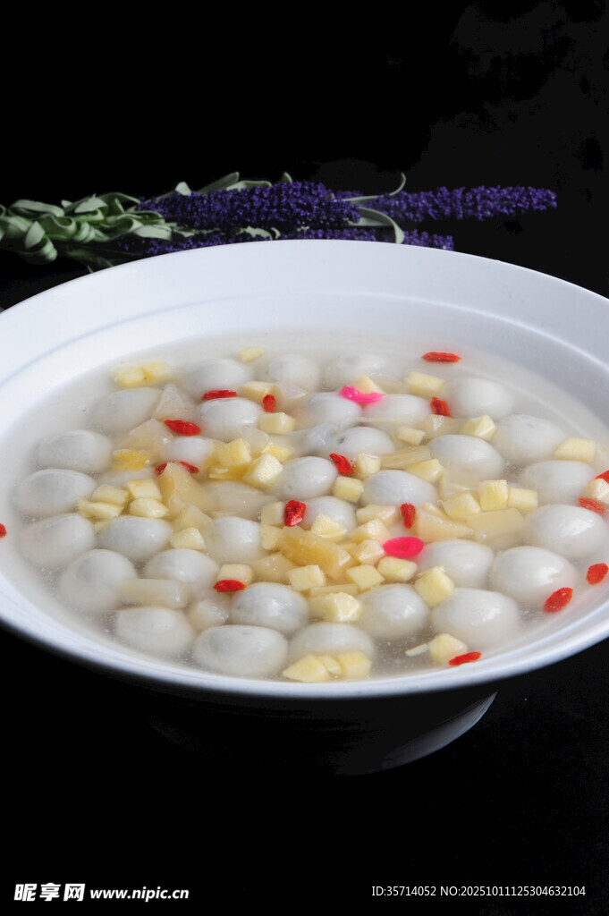 桂花酒釀小圓子美食圖