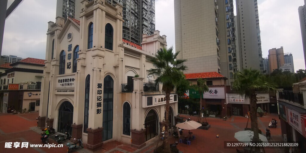 城市中的歐式風(fēng)格古老建筑