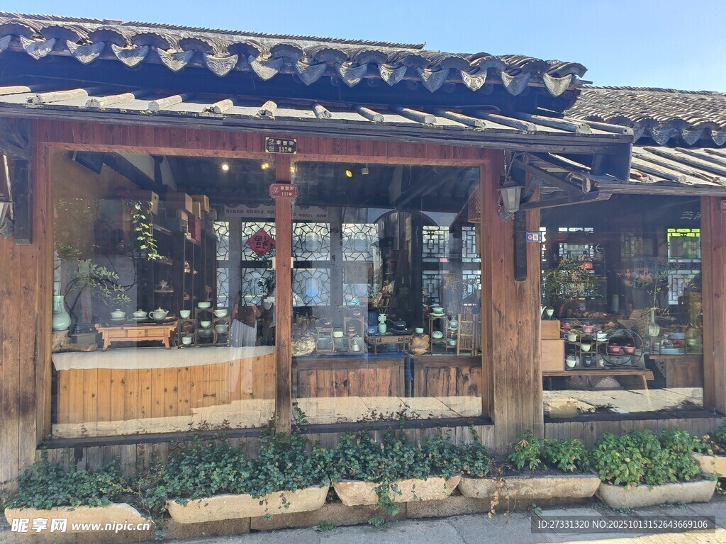 古雅中式店鋪外觀