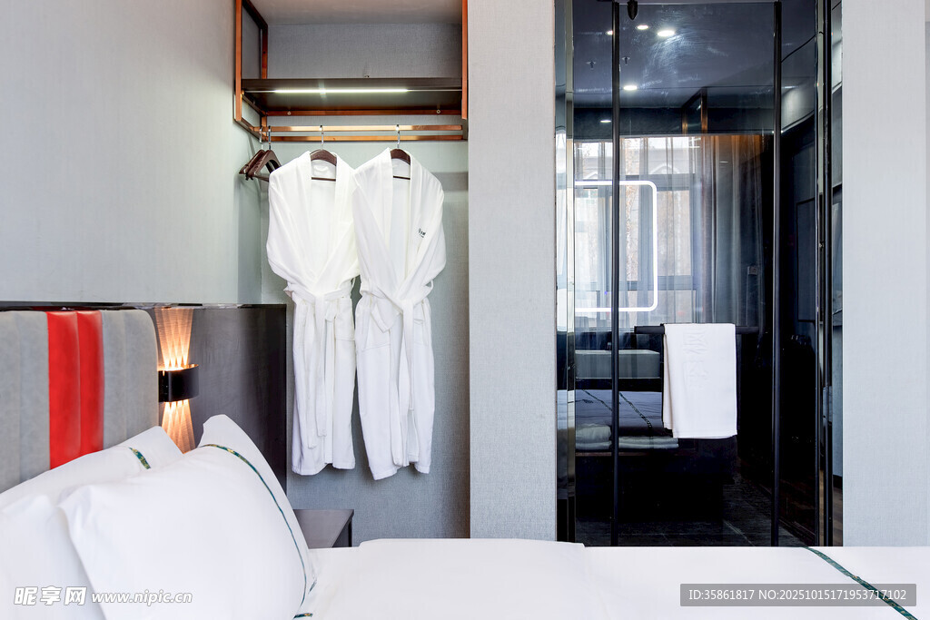 現(xiàn)代簡(jiǎn)約風(fēng)格的酒店臥室一角