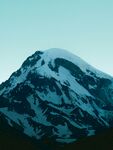 巍峨雪山