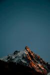 夕陽(yáng)下的雪山美景