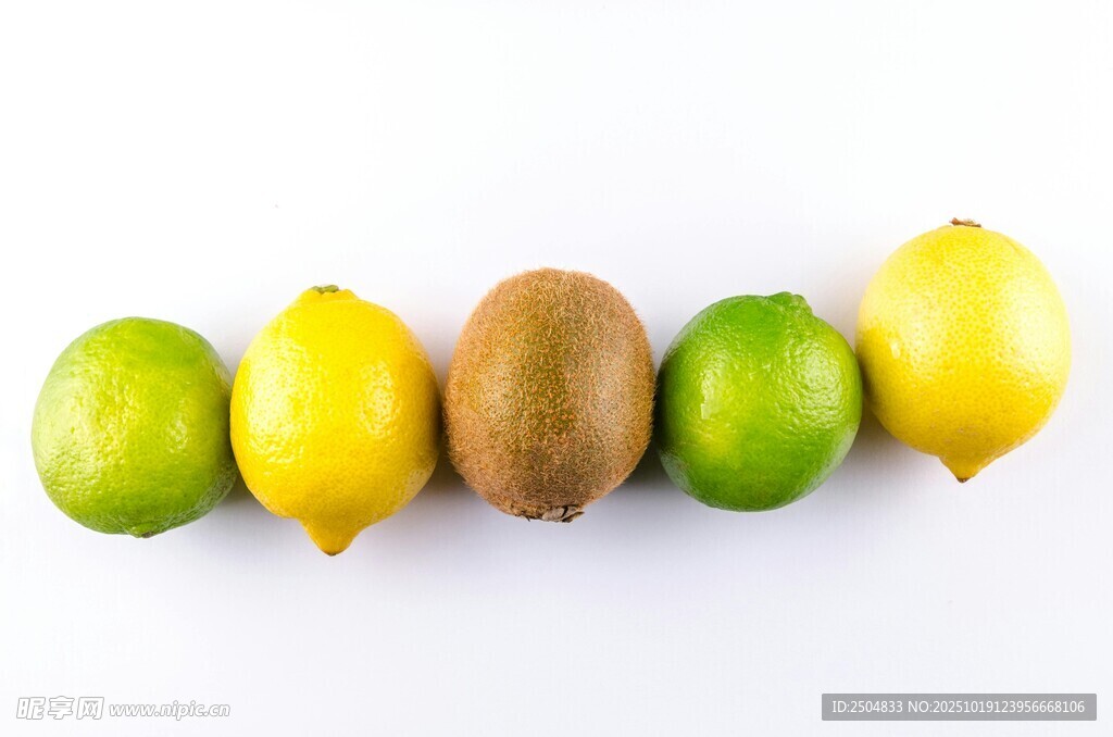 黃綠水果排成行