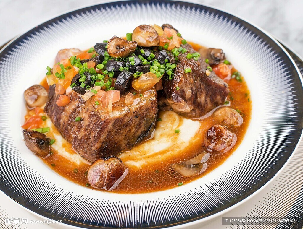 美味紅燒牛排骨