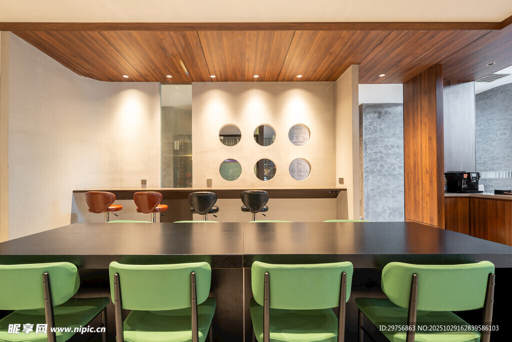 現(xiàn)代簡(jiǎn)約風(fēng)格會(huì)議室場(chǎng)景