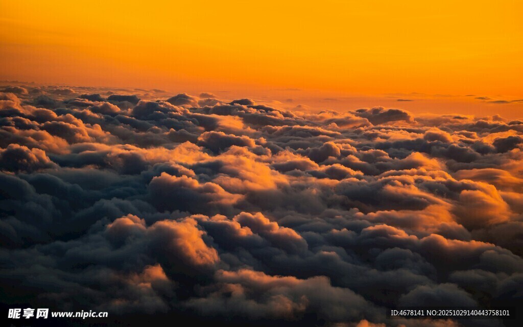 云海之上的絢爛日出