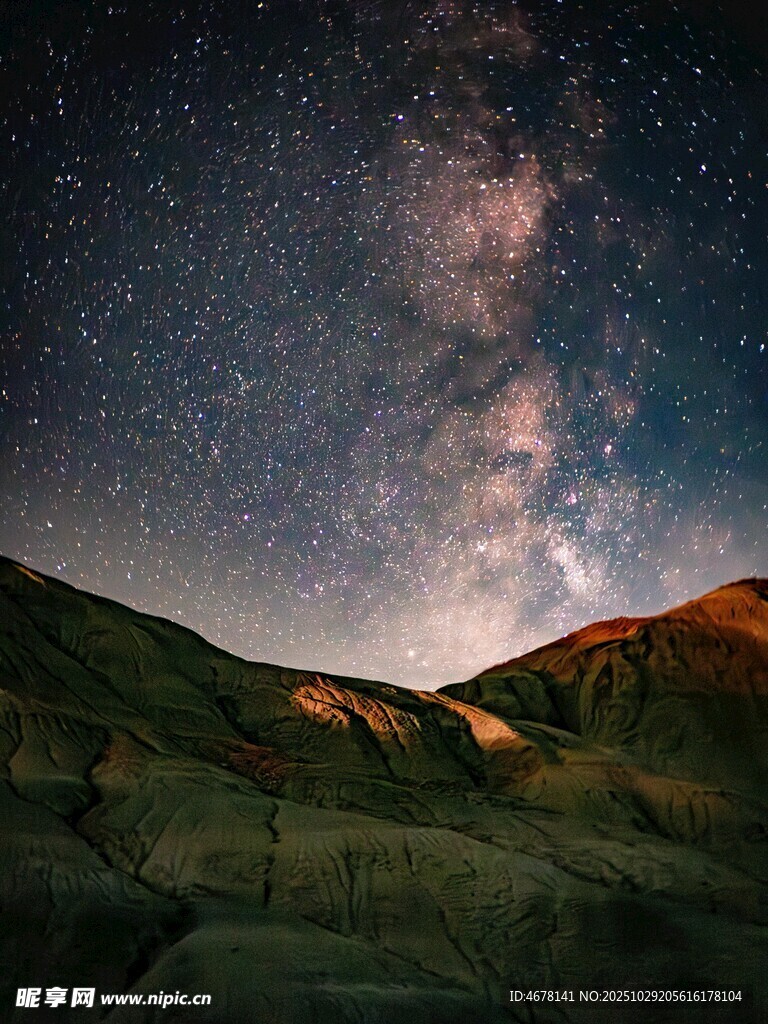 山間璀璨星空美景