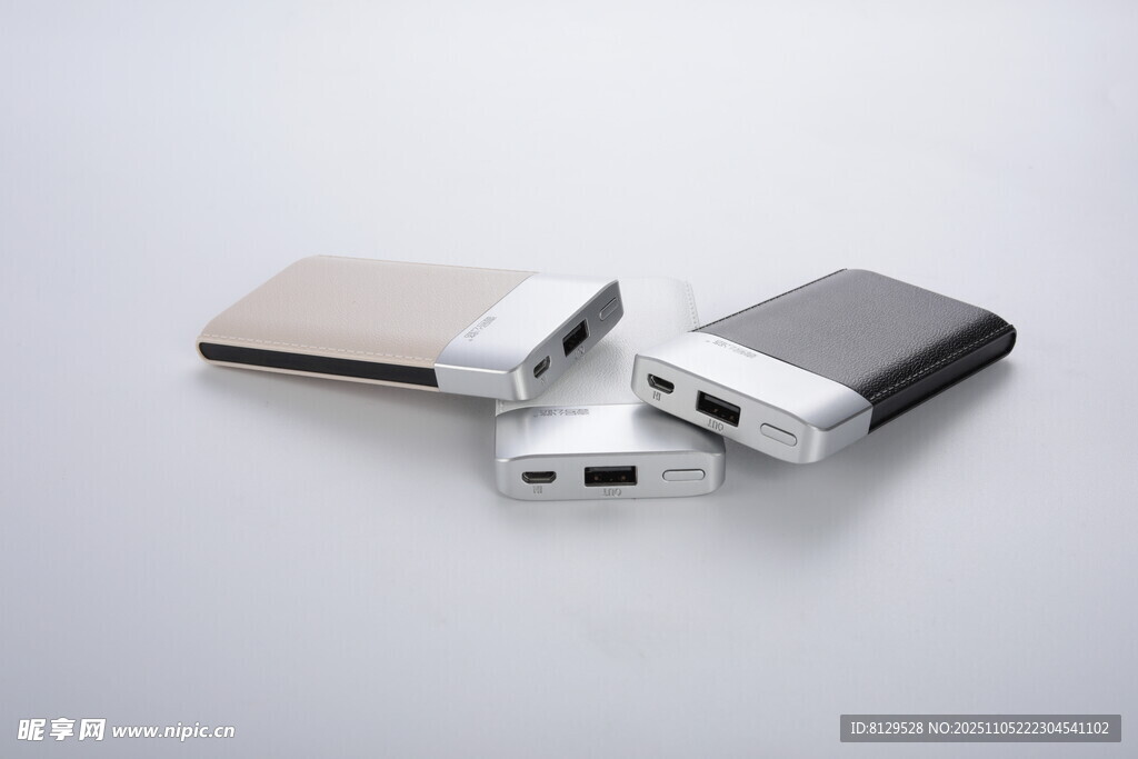 多款移動硬盤展示