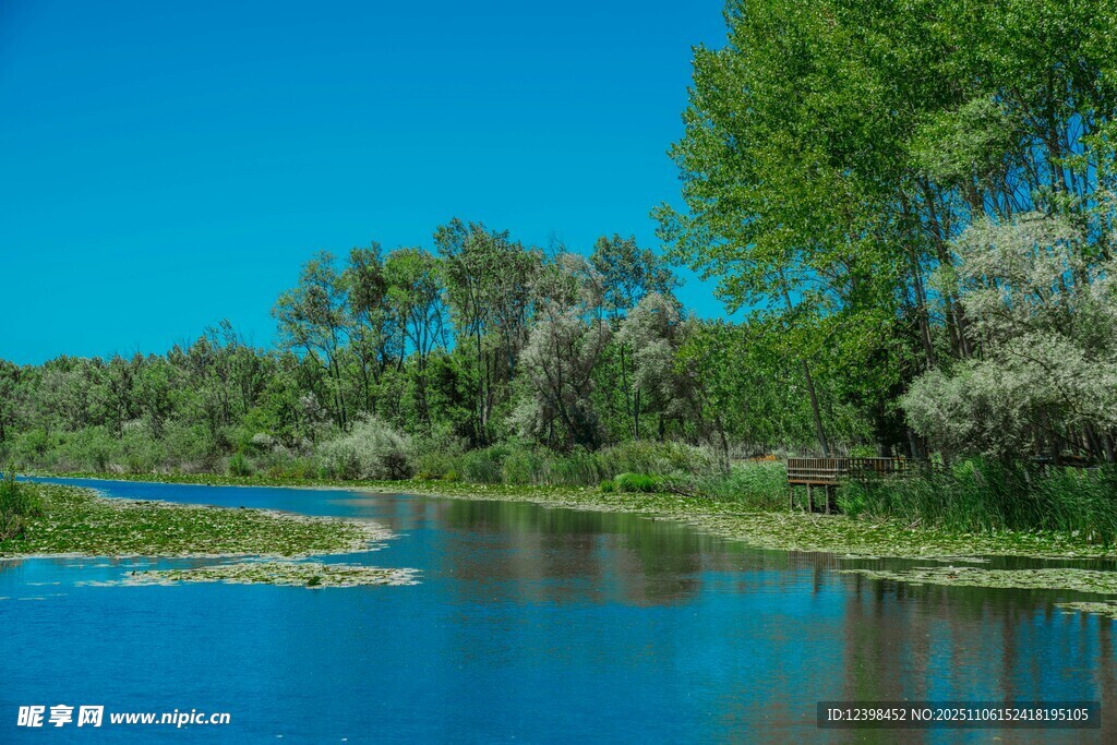 寧?kù)o河畔風(fēng)光