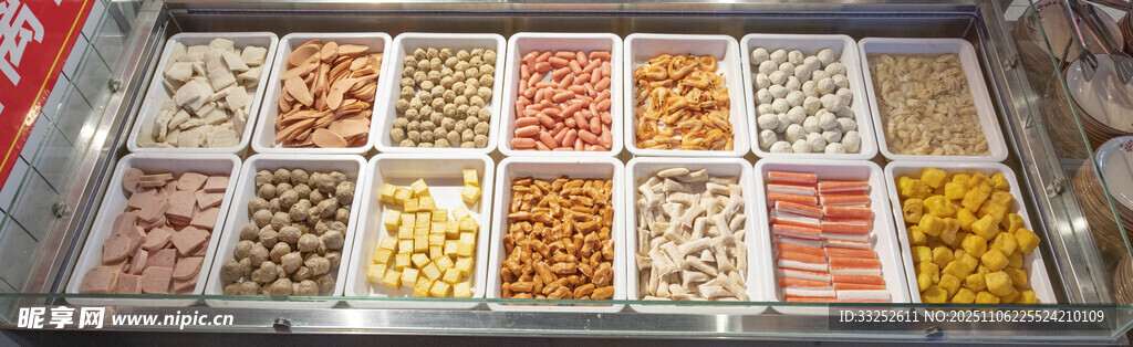 多樣美食自助餐食材展示