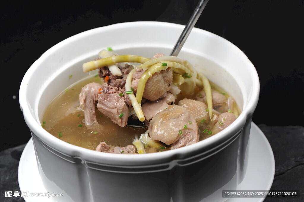 滋補(bǔ)排骨靚湯