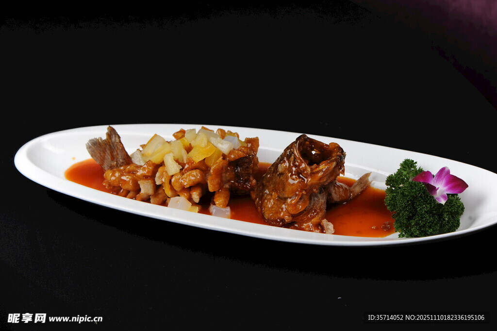 美味糖醋排骨擺盤精致