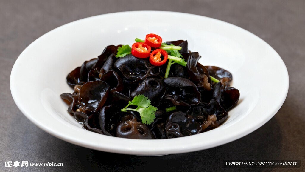 涼拌黑木耳