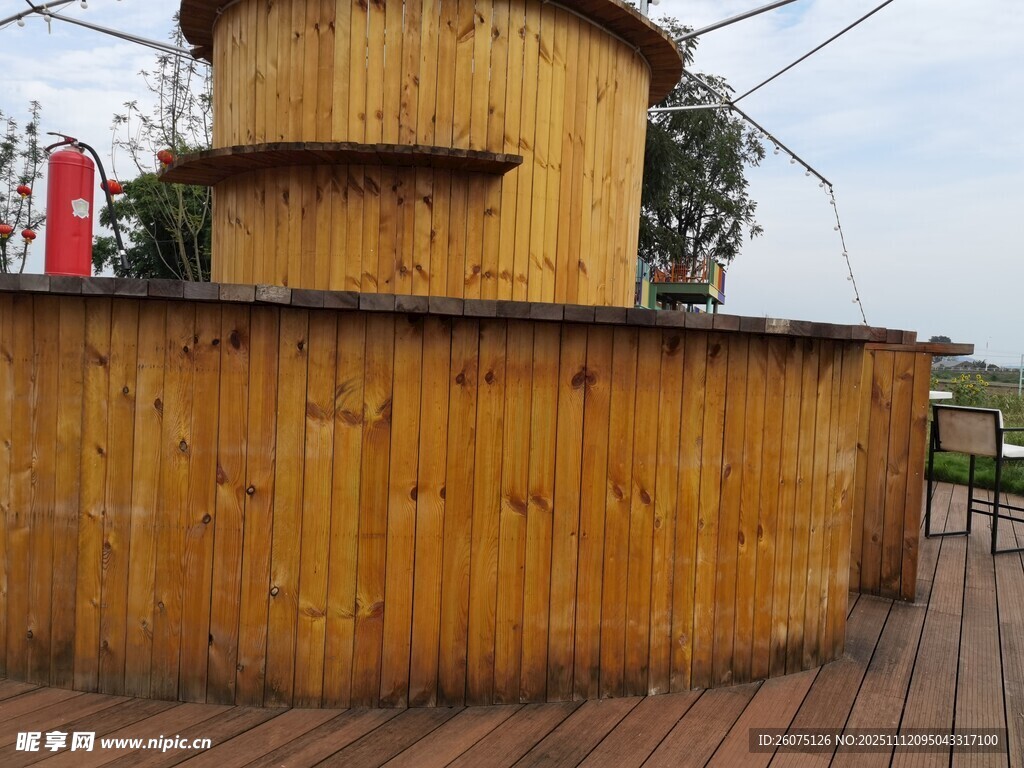 戶外木質(zhì)觀景塔建筑