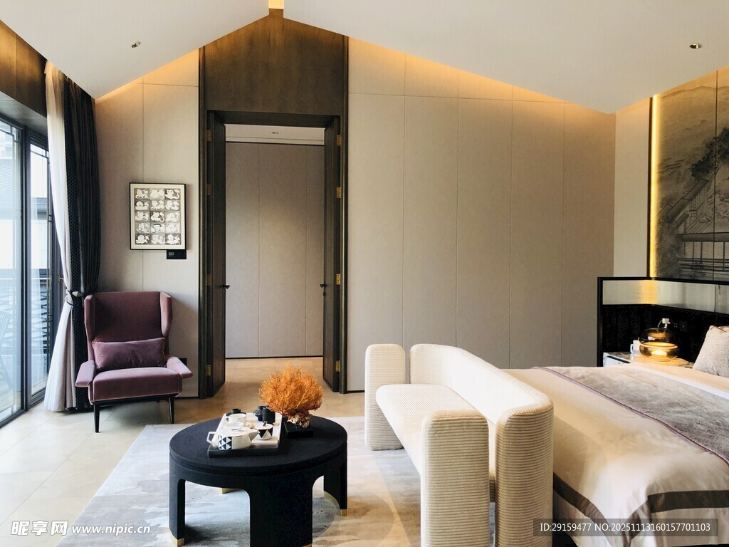 現(xiàn)代簡約風(fēng)豪華臥室空間