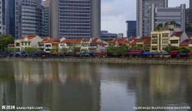 新加坡 湖邊高樓