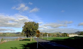 新西蘭亨得利湖畔風(fēng)景