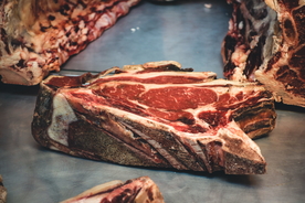 牛肉牛排鲜美图片