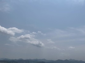 蓝天白云
