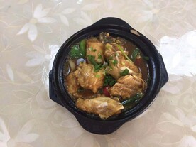 鱼头豆腐煲
