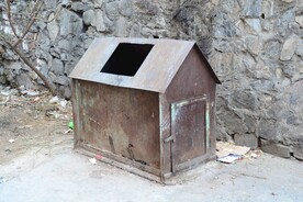 垃圾桶