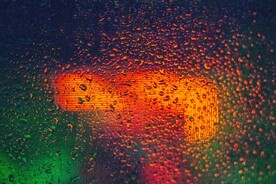 玻璃 水珠