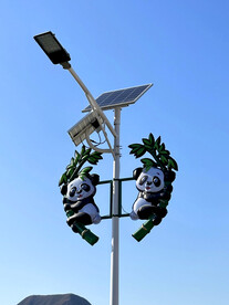 太阳能路灯杆